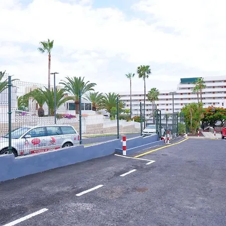Life 365 Playa de las Americas (Tenerife)